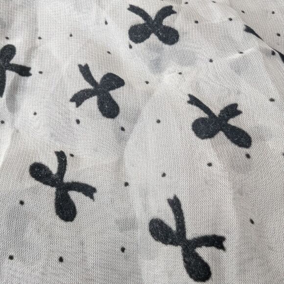 White Chiffon With Black Velvet Bows Button Down Blouse Size M - Picture 13 of 13